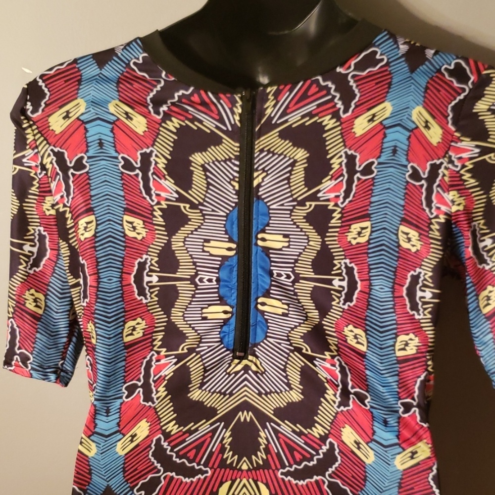 🖤💙❤💛Multi color body top - Picture 4 of 4